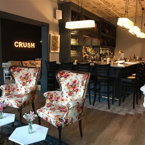 crush xi restaurant